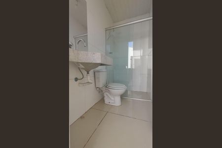 Casa de condomínio à venda com 520m², 4 quartos e 3 vagasBanheiro 2