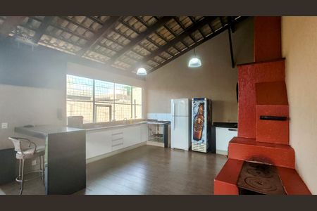 Casa de condomínio à venda com 520m², 4 quartos e 3 vagasÁrea comum - Salão de festas