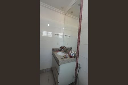 Casa de condomínio à venda com 520m², 4 quartos e 3 vagasBanheiro da Suíte 3