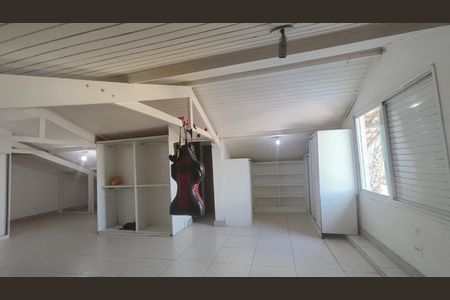 Casa de condomínio à venda com 520m², 4 quartos e 3 vagasGaragem