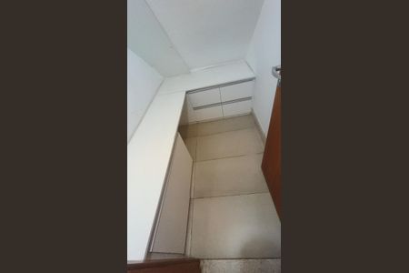 Casa de condomínio à venda com 520m², 4 quartos e 3 vagasCloset da Suíte 1