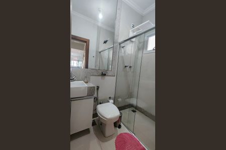 Casa de condomínio à venda com 520m², 4 quartos e 3 vagasBanheiro 1