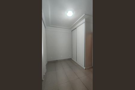 Casa de condomínio à venda com 520m², 4 quartos e 3 vagasSuíte 2