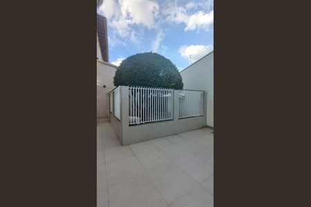 Casa de condomínio à venda com 520m², 4 quartos e 3 vagascanil