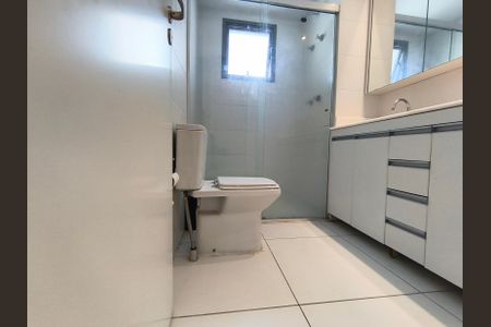 Apartamento à venda com 120m², 3 quartos e 2 vagasBanheiro da Suíte 2