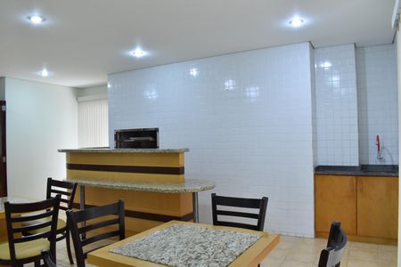 Apartamento para alugar com 71m², 3 quartos e 1 vagaÁrea comum - Salão de festas