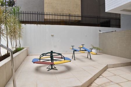 Apartamento para alugar com 71m², 3 quartos e 1 vagaÁrea comum - Playground