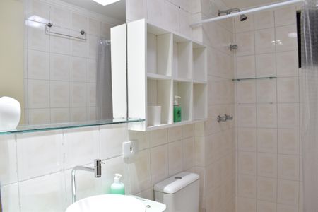 Apartamento para alugar com 71m², 3 quartos e 1 vagaBanheiro 