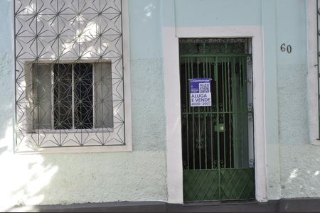 Casa à venda com 240m², 2 quartos e sem vagaPlaca