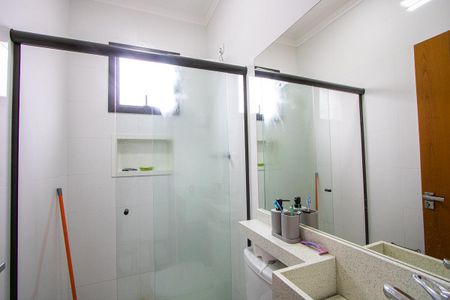 Casa à venda com 209m², 4 quartos e 2 vagasBanheiro social