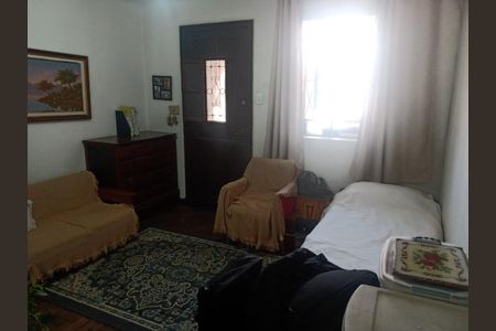 Casa à venda com 72m², 2 quartos e sem vaga Casa à venda com 72m², 2 quartos e sem vagaFoto 03