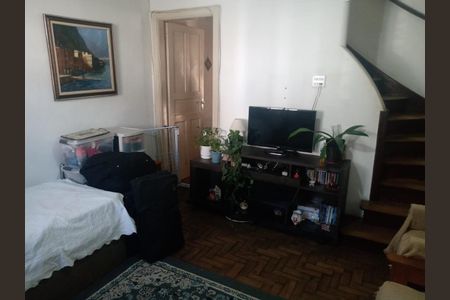 Casa à venda com 72m², 2 quartos e sem vaga Casa à venda com 72m², 2 quartos e sem vagaFoto 02