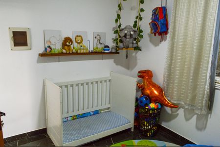 Casa de condomínio à venda com 180m², 3 quartos e 1 vagaQuarto 2