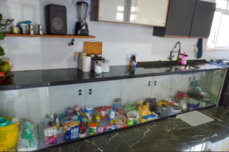 Casa de condomínio à venda com 180m², 3 quartos e 1 vagaCozinha