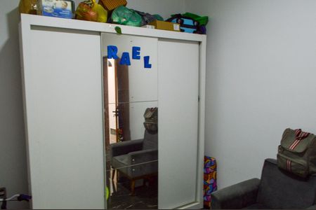 Casa de condomínio à venda com 180m², 3 quartos e 1 vagaQuarto 2