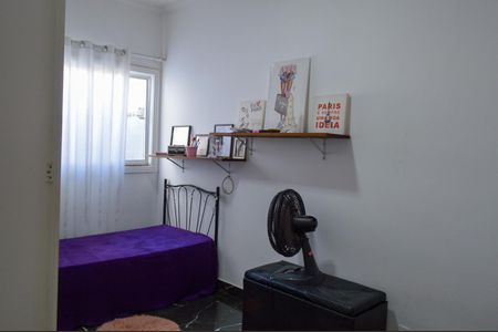 Casa de condomínio à venda com 180m², 3 quartos e 1 vagaQuarto 1