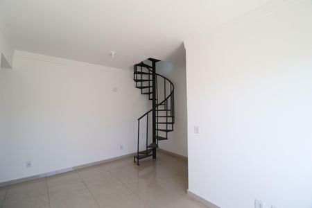 Apartamento para alugar com 116m², 2 quartos e 1 vagaSala