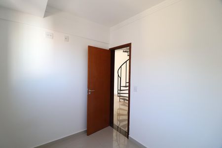 Apartamento para alugar com 116m², 2 quartos e 1 vagaQuarto 1