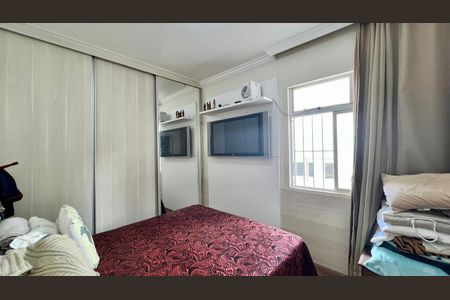 Apartamento à venda com 90m², 3 quartos e 1 vagaQuarto 2