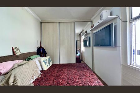 Apartamento à venda com 90m², 3 quartos e 1 vagaQuarto 2