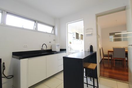 Apartamento à venda com 122m², 3 quartos e 2 vagasCozinha