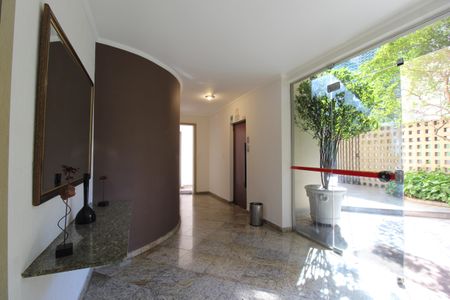 Apartamento à venda com 122m², 3 quartos e 2 vagasHall Social