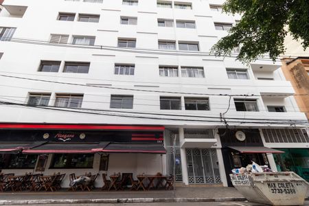 Apartamento à venda com 112m², 2 quartos e sem vagaFachada