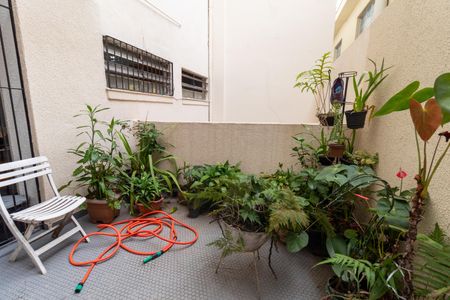 Apartamento à venda com 112m², 2 quartos e sem vagaQuintal