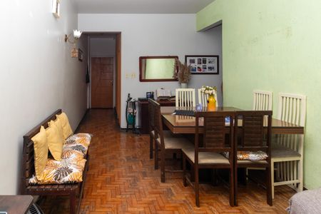 Apartamento à venda com 112m², 2 quartos e sem vagaSala