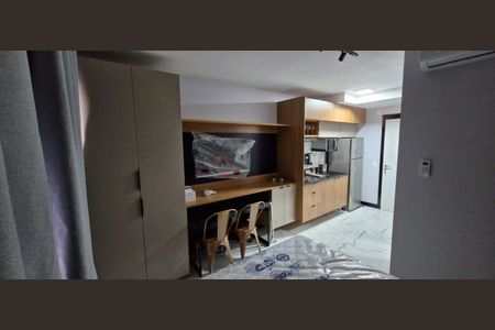 Studio para alugar com 27m², 1 quarto e sem vaga Studio para alugar com 27m², 1 quarto e sem vagaCozinha