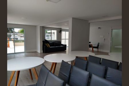 Apartamento à venda com 61m², 2 quartos e 1 vagaÁrea comum