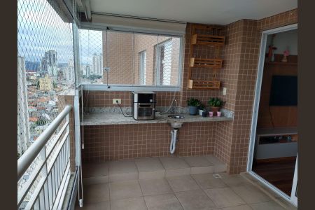 Apartamento à venda com 61m², 2 quartos e 1 vagavaranda