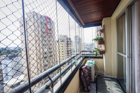Apartamento à venda com 152m², 3 quartos e 3 vagasVaranda
