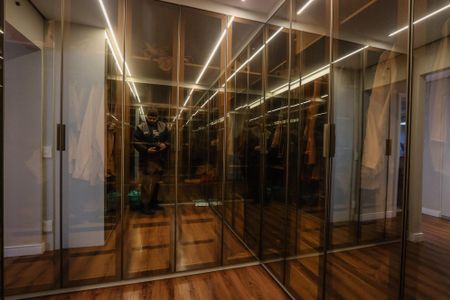 Apartamento à venda com 152m², 3 quartos e 3 vagasCloset da Suite