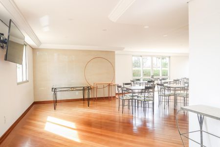 Apartamento à venda com 152m², 3 quartos e 3 vagasÁrea comum - Salão de festas