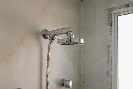 Casa de condomínio à venda com 230m², 4 quartos e 3 vagasBanheiro