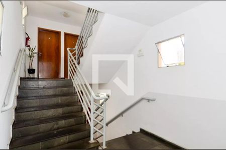 Apartamento à venda com 76m², 3 quartos e 1 vagaÁrea comum - Hall de entrada