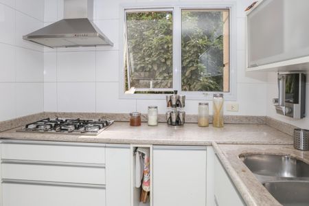 Apartamento à venda com 135m², 3 quartos e 3 vagas Apartamento à venda com 135m², 3 quartos e 3 vagasCozinha