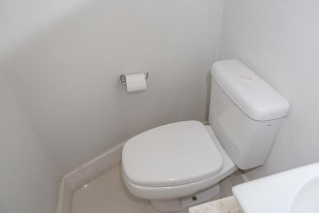 Apartamento à venda com 135m², 3 quartos e 3 vagas Apartamento à venda com 135m², 3 quartos e 3 vagasLavabo