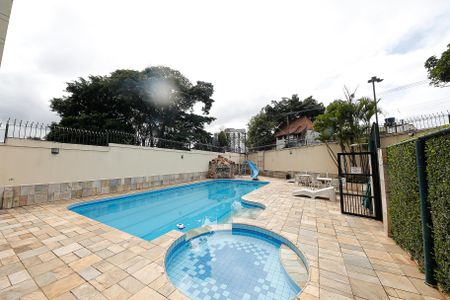 Apartamento à venda com 78m², 3 quartos e 1 vaga Apartamento à venda com 78m², 3 quartos e 1 vagaÁrea comum - Piscina