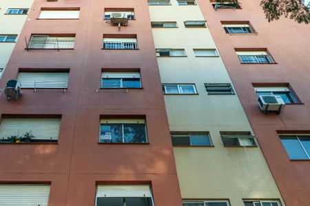 Apartamento à venda com 60m², 2 quartos e 1 vagaFachada