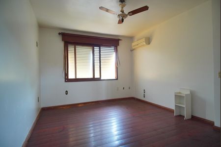 Casa para alugar com 350m², 3 quartos e 3 vagasQuarto suíte