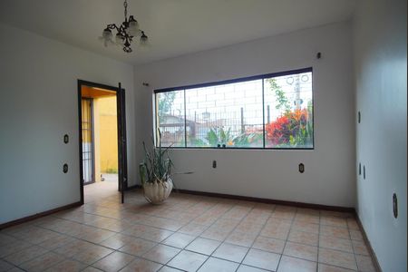 Casa para alugar com 350m², 3 quartos e 3 vagasSala de estar