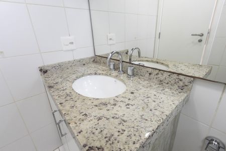 Apartamento à venda com 61m², 1 quarto e 1 vagaBanheiro 2