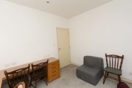 Casa à venda com 220m², 4 quartos e 4 vagasQuarto 2