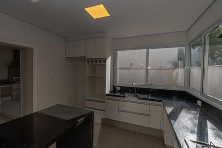 Casa de condomínio para alugar com 205m², 3 quartos e 4 vagas Casa de condomínio para alugar com 205m², 3 quartos e 4 vagasCozinha