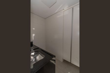 Casa de condomínio para alugar com 205m², 3 quartos e 4 vagas Casa de condomínio para alugar com 205m², 3 quartos e 4 vagasÁrea de Serviço