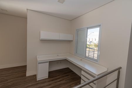 Casa de condomínio para alugar com 205m², 3 quartos e 4 vagas Casa de condomínio para alugar com 205m², 3 quartos e 4 vagasEscritório