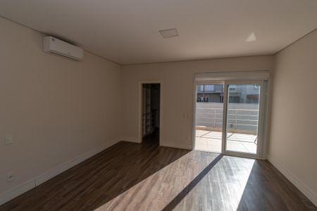 Casa de condomínio para alugar com 205m², 3 quartos e 4 vagas Casa de condomínio para alugar com 205m², 3 quartos e 4 vagasSuite 1