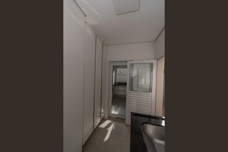 Casa de condomínio para alugar com 205m², 3 quartos e 4 vagas Casa de condomínio para alugar com 205m², 3 quartos e 4 vagasÁrea de Serviço
